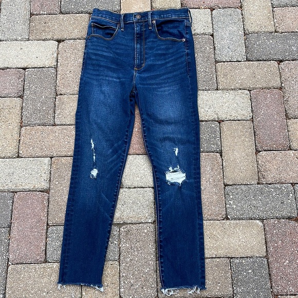 Abercrombie & Fitch Denim - Abercrombie & Fitch Ultra High Rise Super Skinny Distressed Jeans